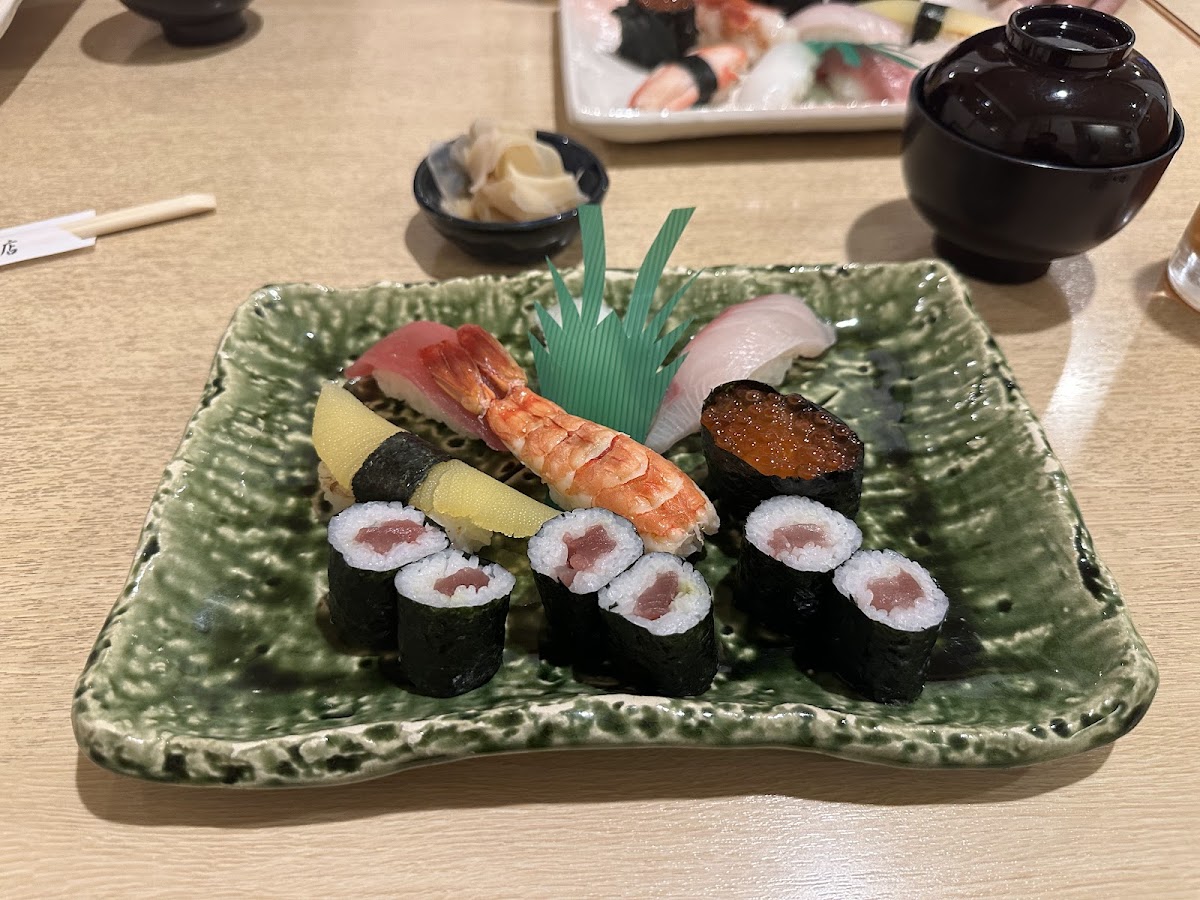 Gifu Hatsuzushi Suehiro Annex Photos 2